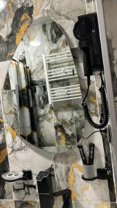 Royal Galaxy - 74