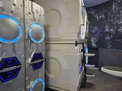 Мкс Хостел - 10