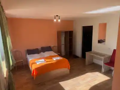 Анти Хостел RoomHouse у Вокзала - 42