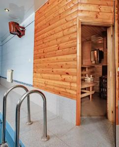 Коттедж с бассейном и сауной - 10