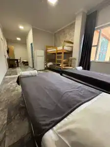 Corner - 48