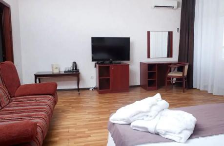 София - 60