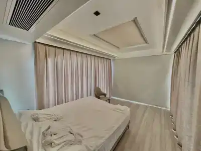 Capsule Hotel - 47