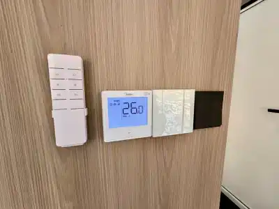 Capsule Hotel - 48