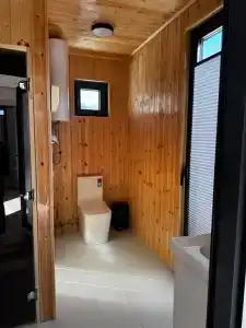Capsule Hotel - 77