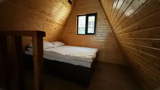 Capsule Hotel - 87