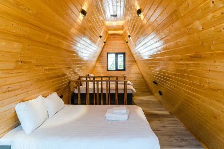 Capsule Hotel - 77