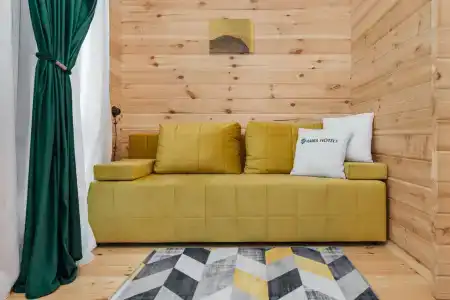 Grey House - 106