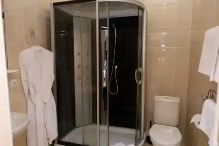 Светлый - 49