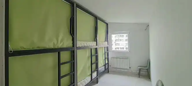 Капот - 31