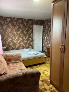 РЯдом - 106