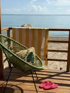 Rich - sandy beach - 36