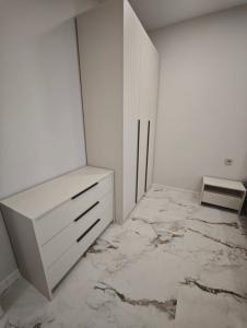 Madisson RoDina - 387
