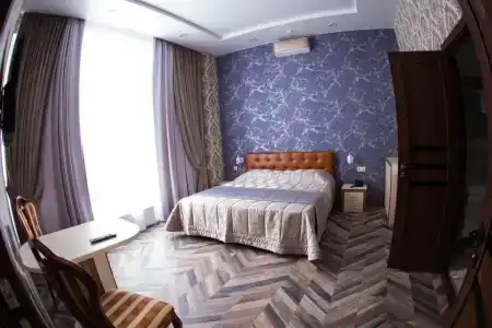 Михеев на Магистральной - 13