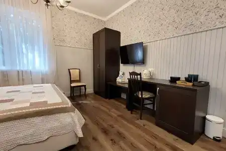 Green House - 27