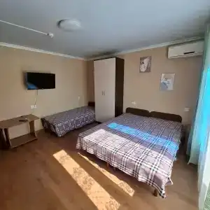 Семейный дворик - 32