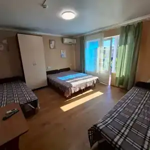 Семейный дворик - 33