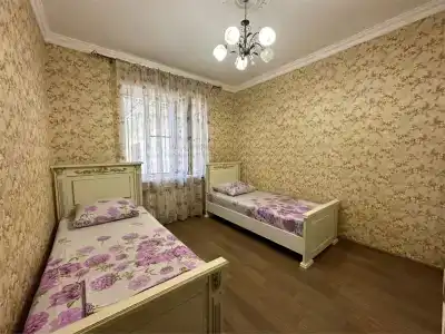 Адмирал - 83