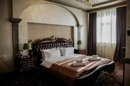Графъ - 43