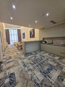 Venice Complex - 71