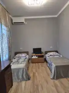 У Наиры - 11