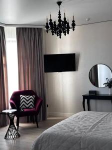 Vivanta - 39