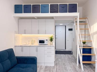Metro Apartments - 386