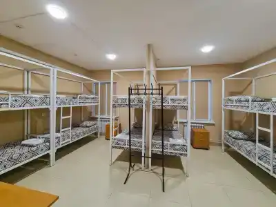 Premium Hotel - 77