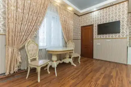 Premium Hotel - 84
