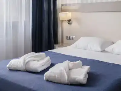 KA Royal Hotel - 2