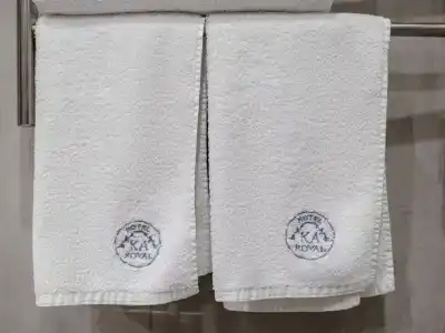 KA Royal Hotel - 7