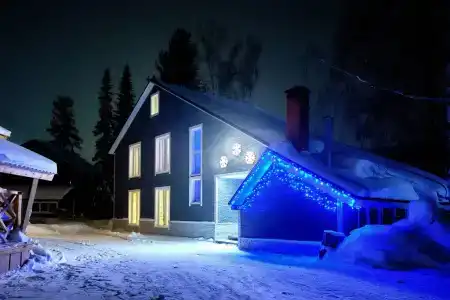 Снежинка на Весенней - 0
