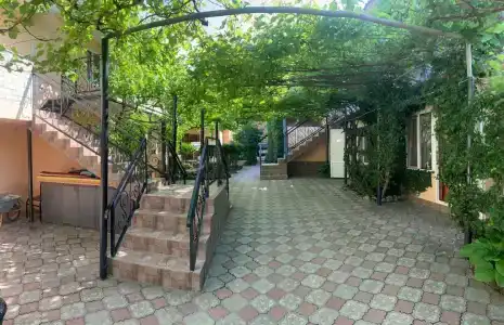 Черноморский дворик - 2