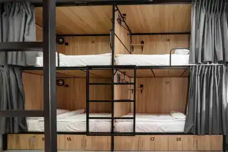 Sleep Box Hostel - 2