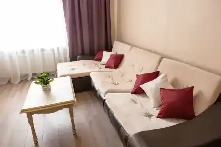 Уютная чистая квартира в тихом центре - 2