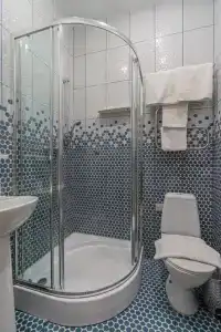 812 - 17