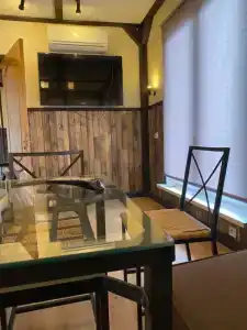 Коттедж с дизайнерской отделкой и камином - 8
