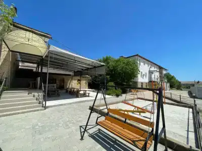 У Александра - 2