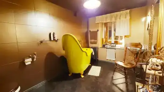 Holiday House - 3