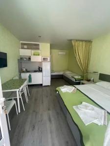 LooRoom Guest House studio - 9