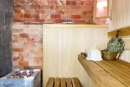 Замок на Никольской - 17