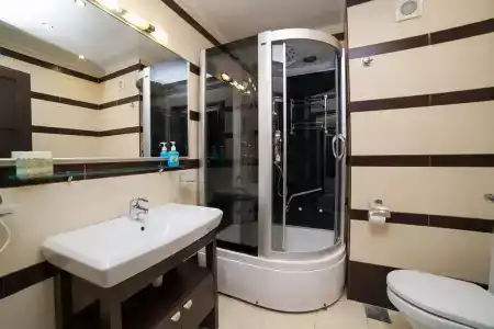 Ай Сафия - 24