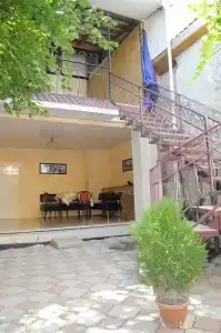 В Розах - 5
