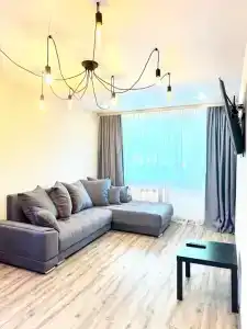 2 х комнатная квартира-лофт в центре