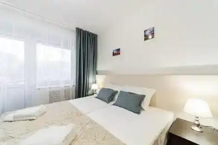 Simple Bon Voyage - 142