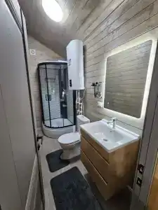 Best House - 25