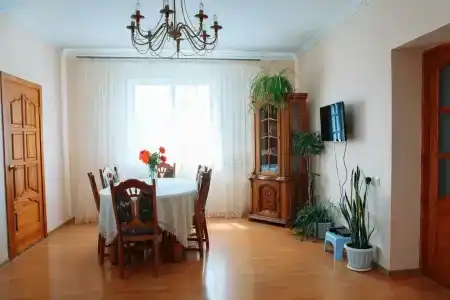 Гостевой дом на ул 1-го Мая 89 - 1