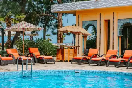 Dreamland Oasis - 69
