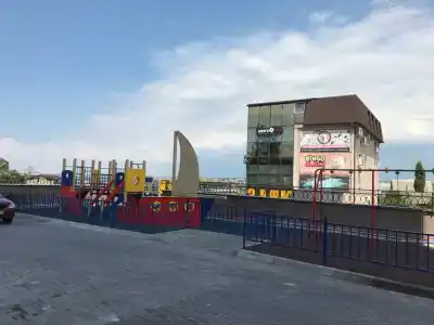 на Музыки - 14