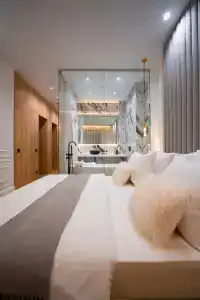 Suite Hotel - 1